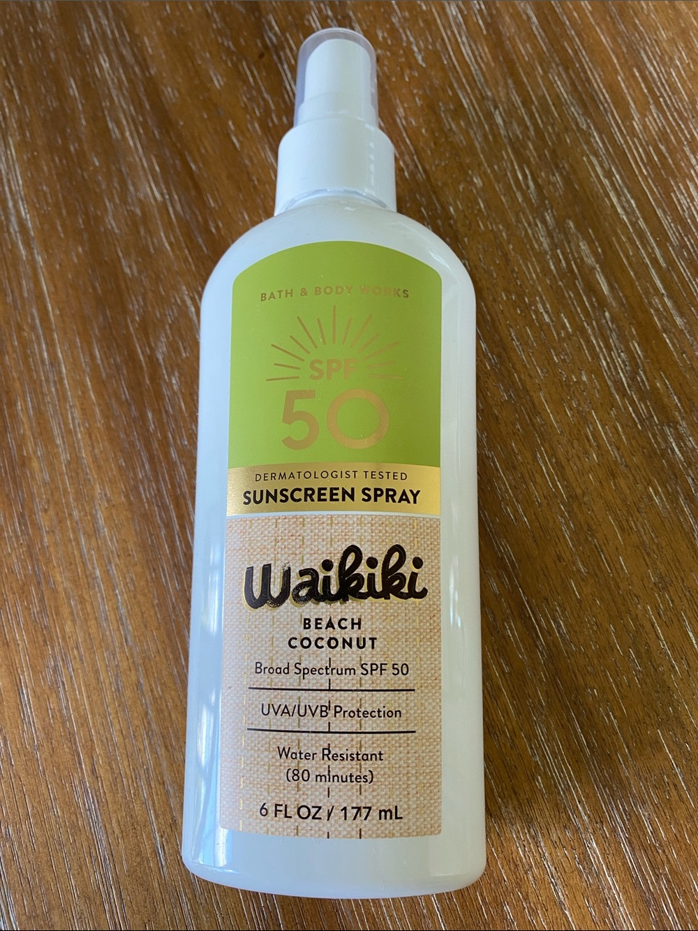 Bath & Body Works Waikiki Beach Coconut Sunscreen Spray